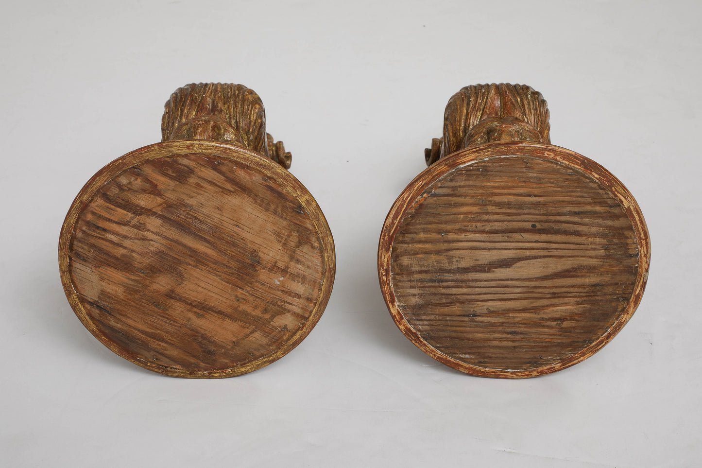 A RARE AND UNUSUAL PAIR OF BRACKETS,  circa 1830