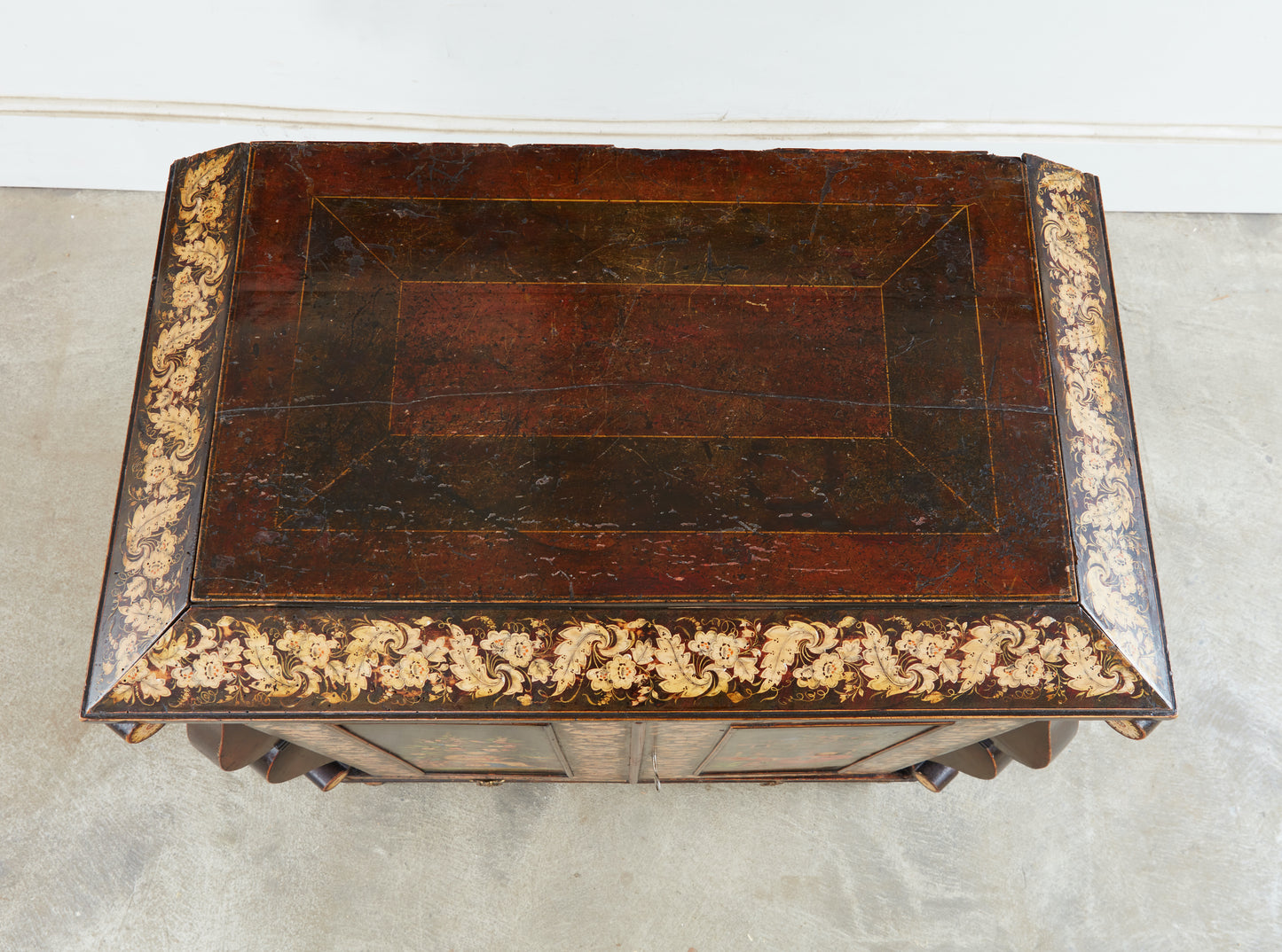 Regency Parcel Gilt and Polychrome Japanned and Penwork Cabinet c. 1820