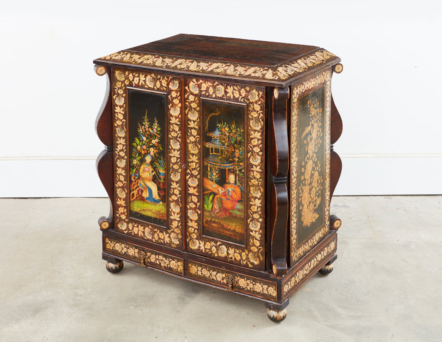 Regency Parcel Gilt and Polychrome Japanned and Penwork Cabinet c. 1820