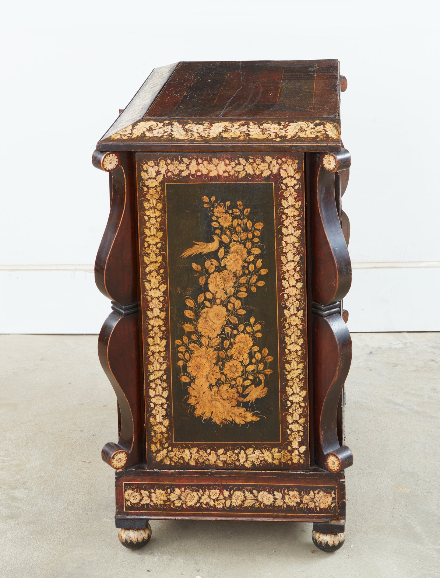 Regency Parcel Gilt and Polychrome Japanned and Penwork Cabinet c. 1820