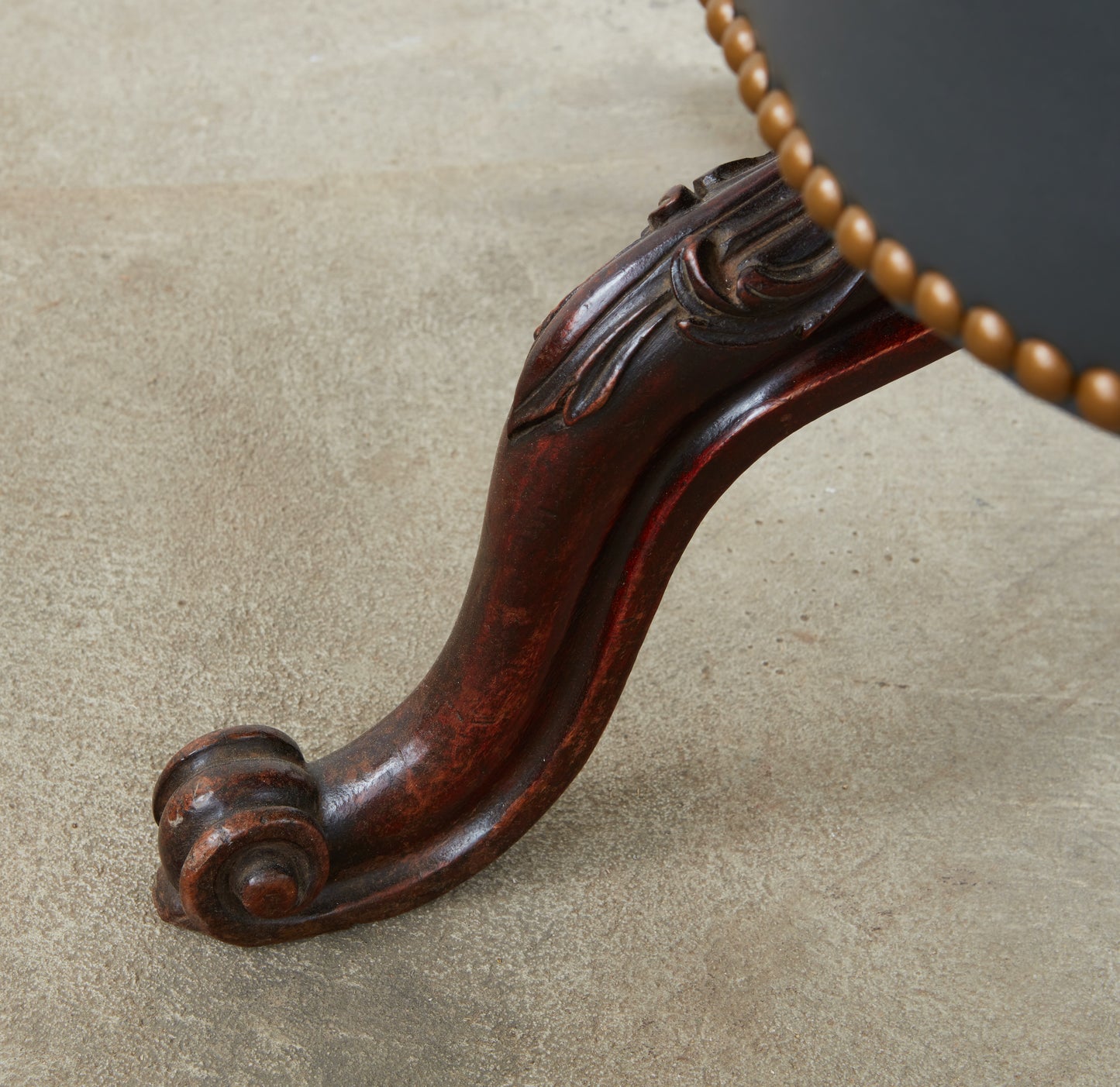 Mahogany Swivel Reading Chair c. 1755