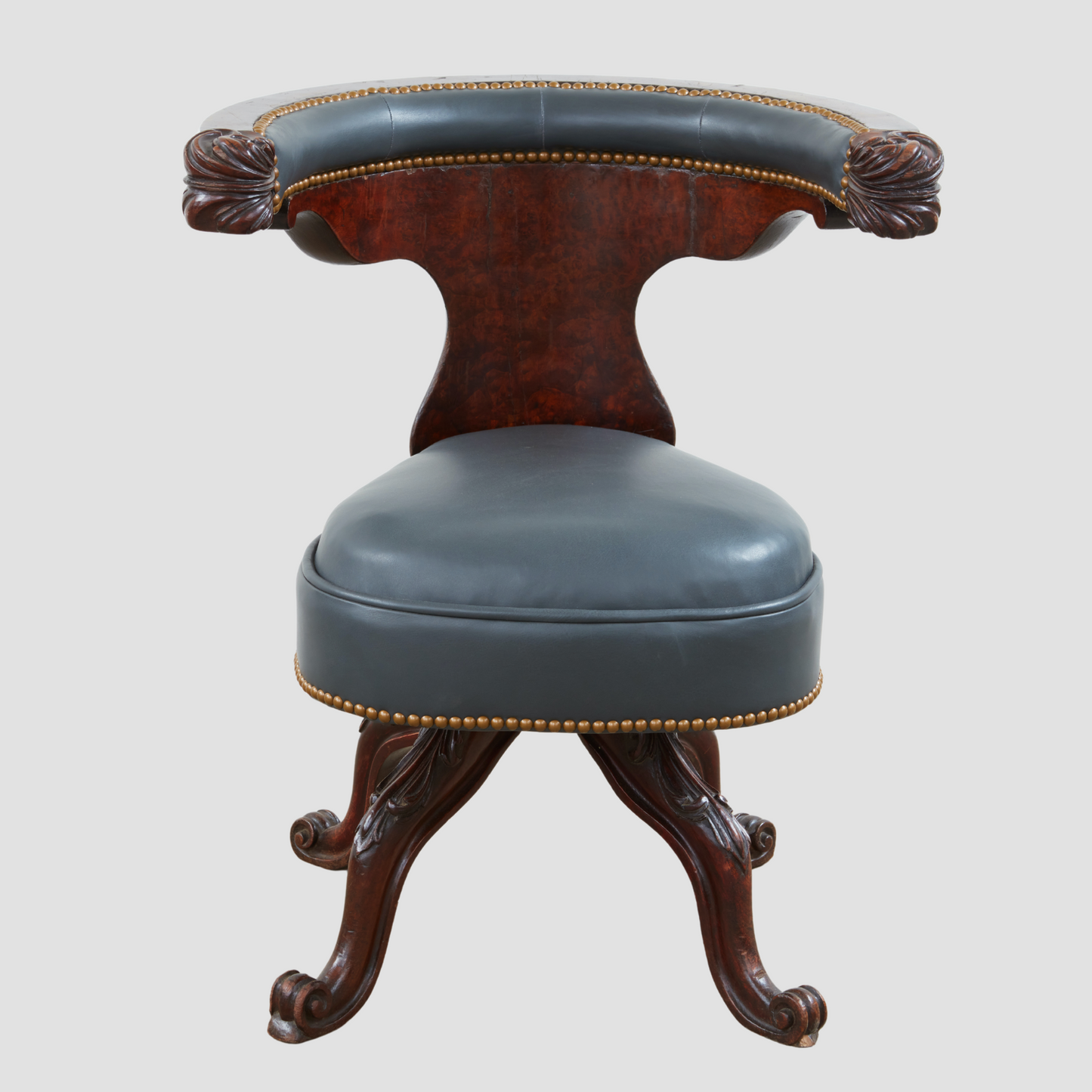 MAHOGANY SWIVEL READING CHAIR c. 1755