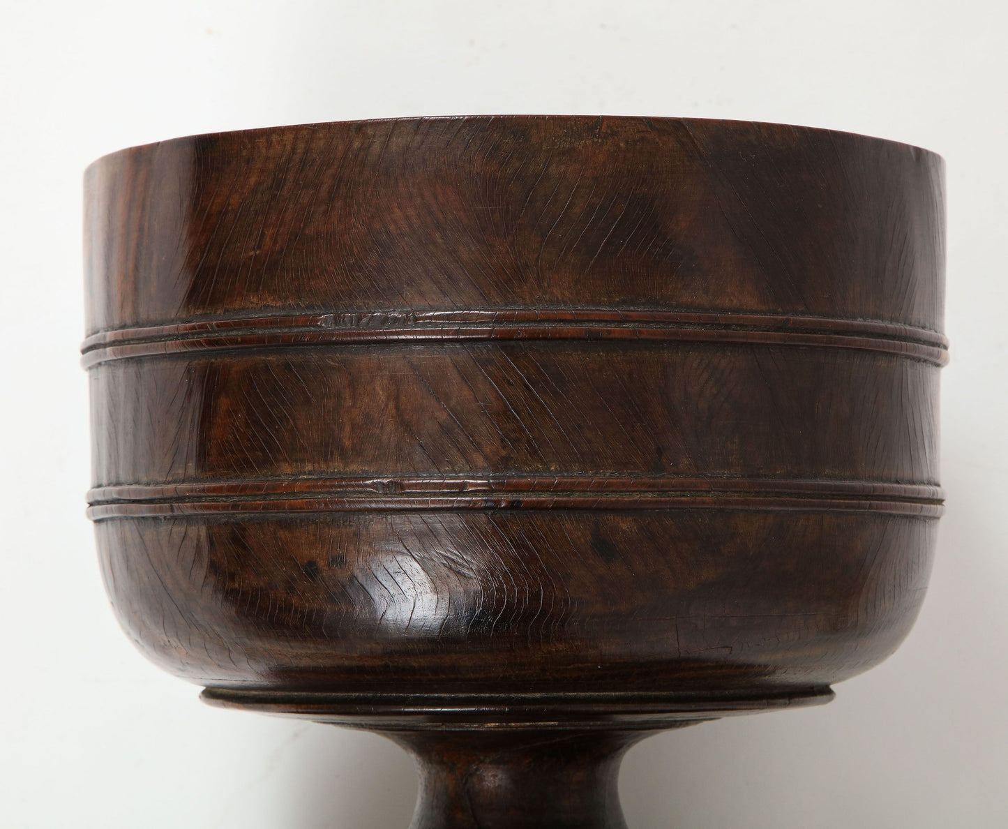 Lignum-vitae-wassail-bowl-(Big-one)-9