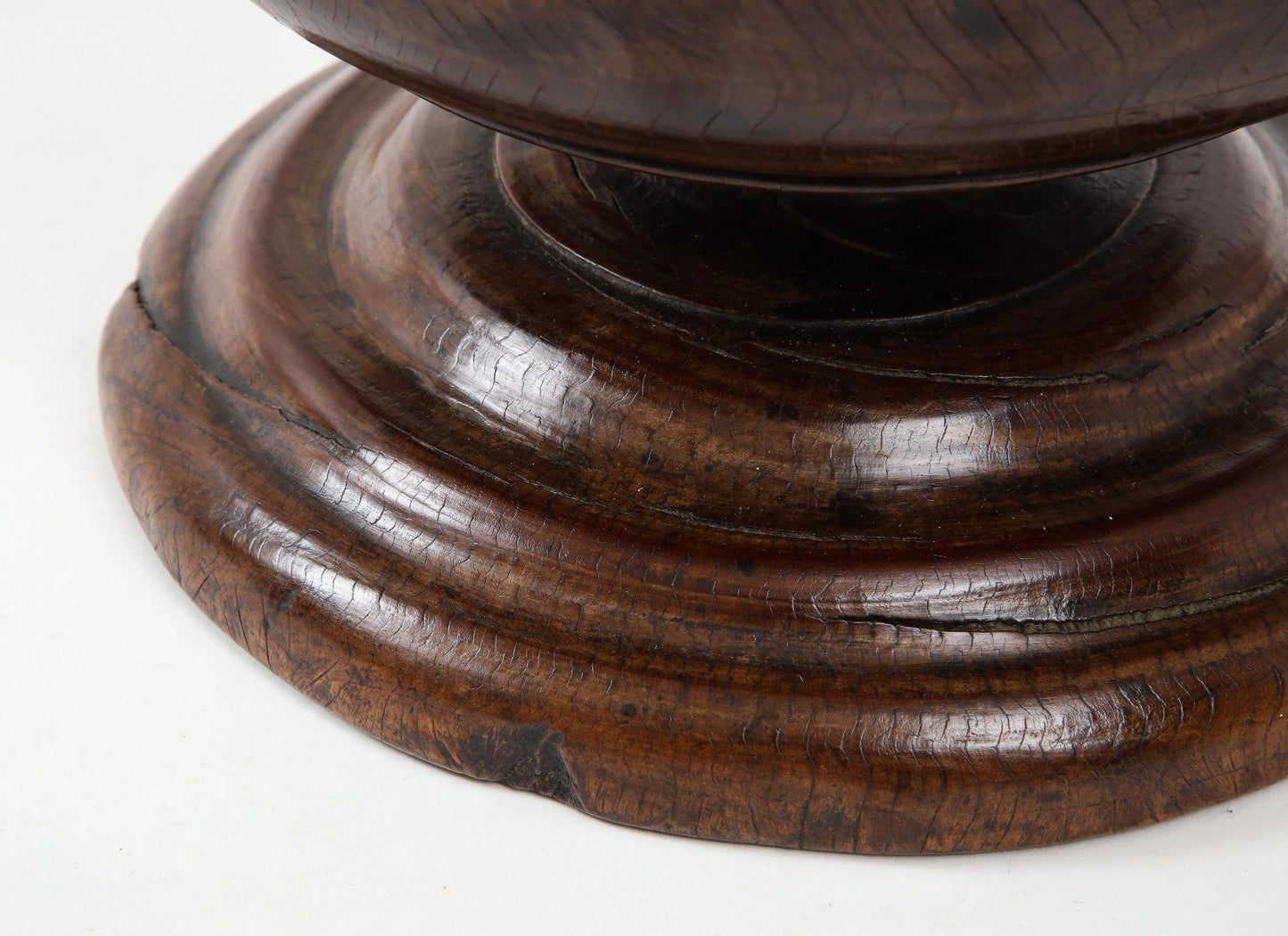 Lignum-vitae-wassail-bowl-(Big-one)-3