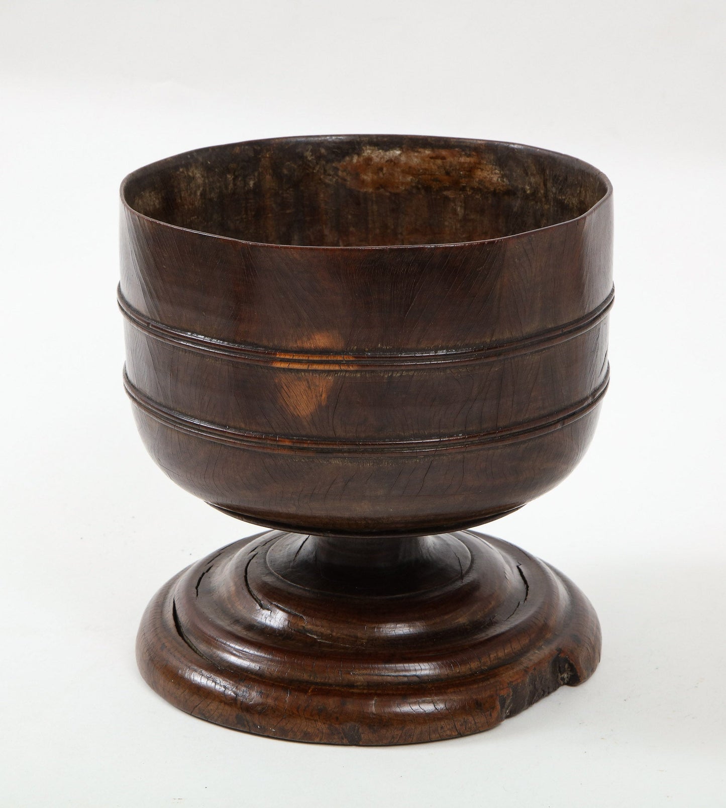 Lignum-vitae-wassail-bowl-(Big-one)-4