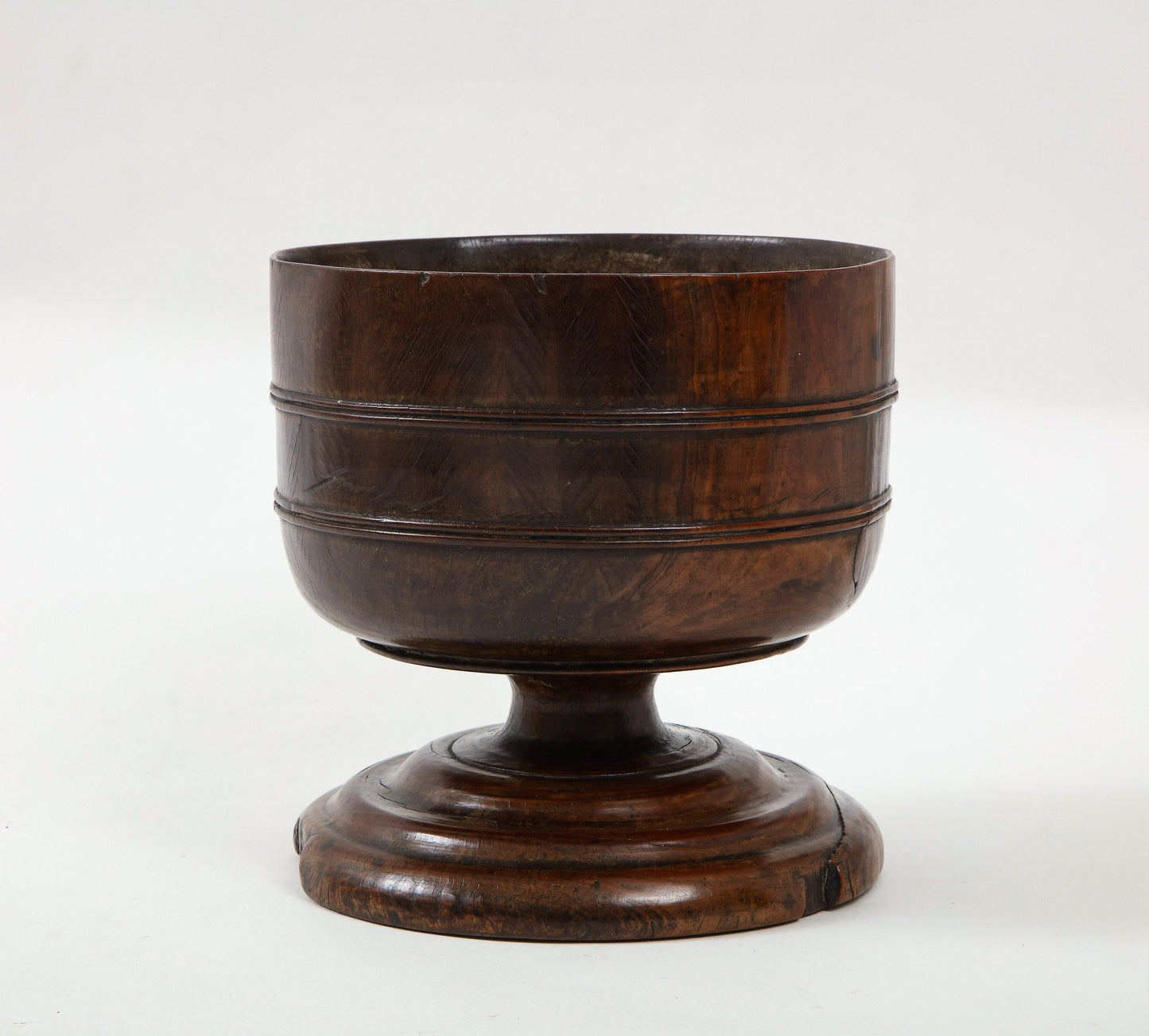 Lignum-vitae-wassail-bowl-(Big-one)-6