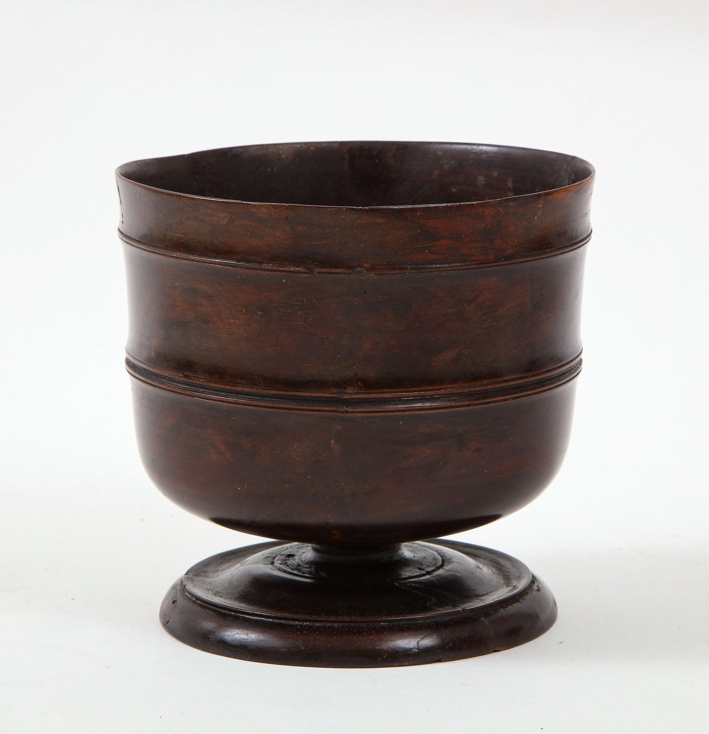 Lignum-vitae-wassail-bowl-4