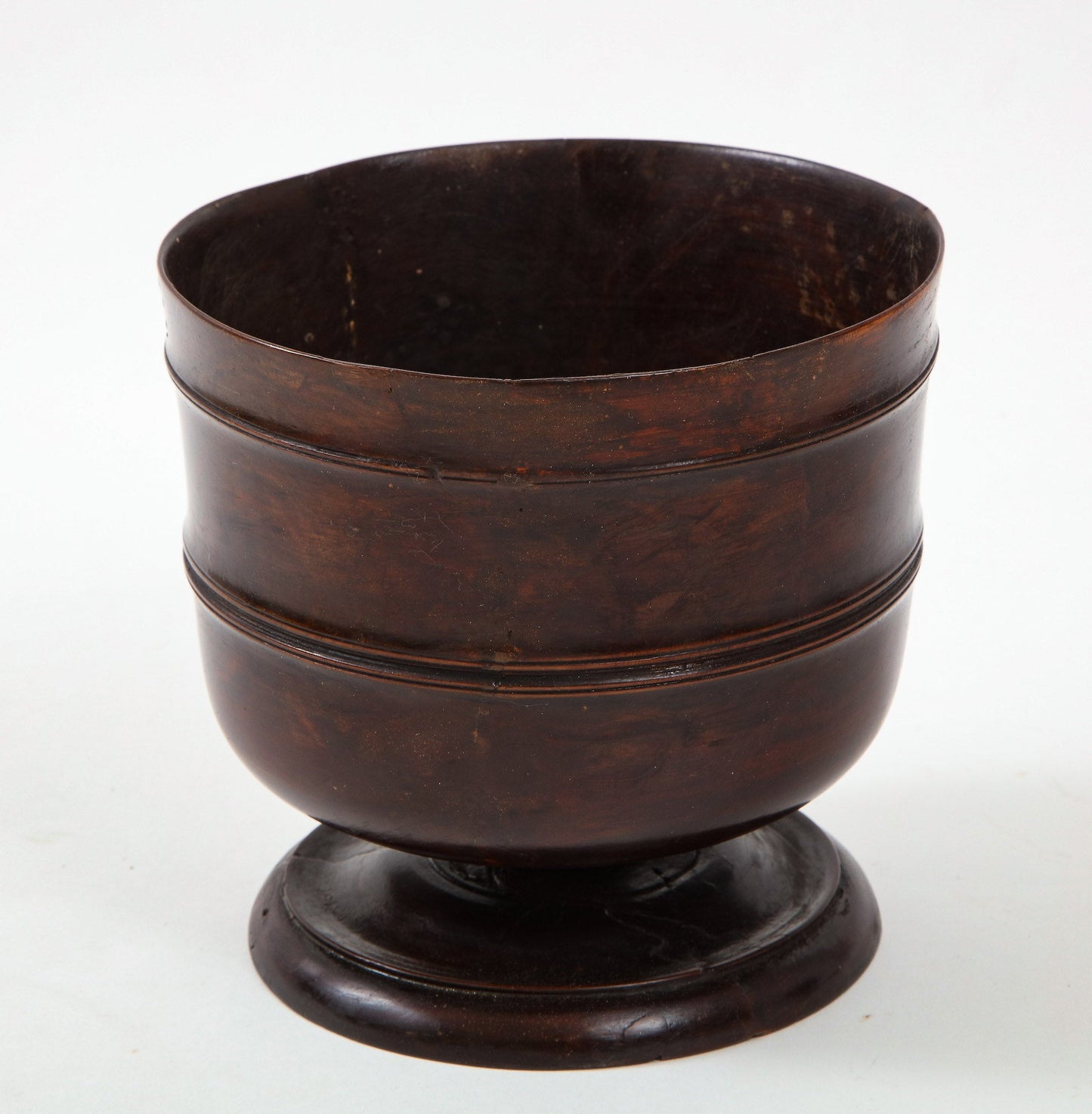 Lignum-vitae-wassail-bowl-6