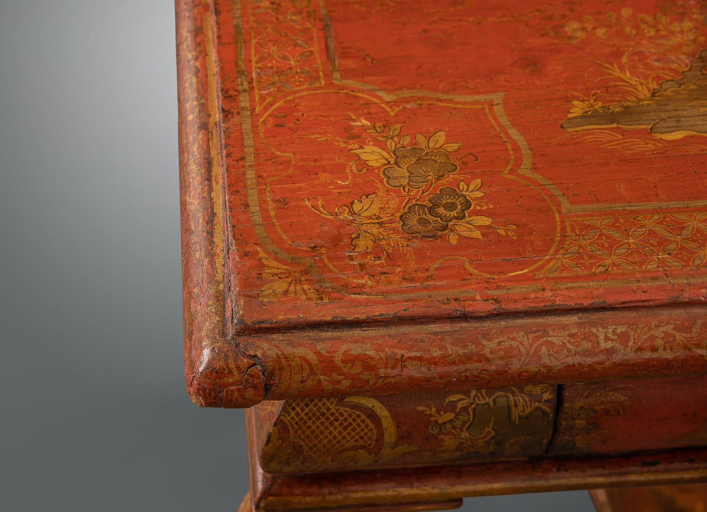 Japanned-Center-Table-3