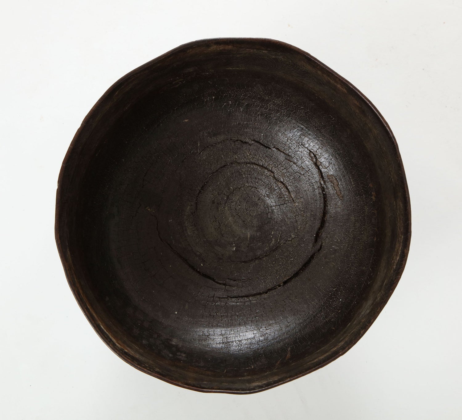 Lignum-vitae-wassail-bowl-(Big-one)-7