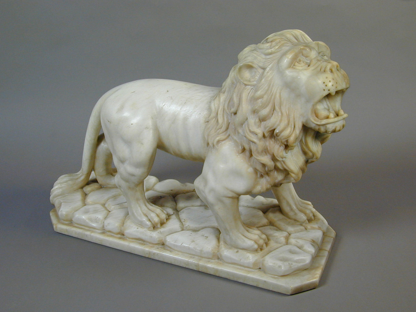 Alabaster-Carved-Lion-2
