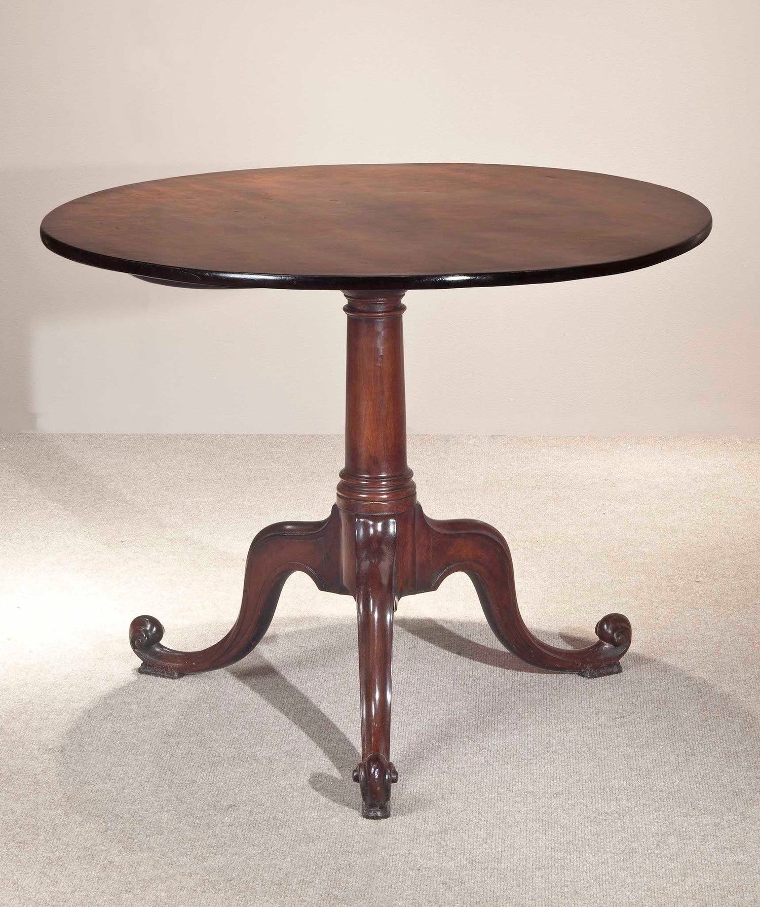 Mahogany-Tripod-Tea-Table-in-the-Manner-of-Chippendale-1