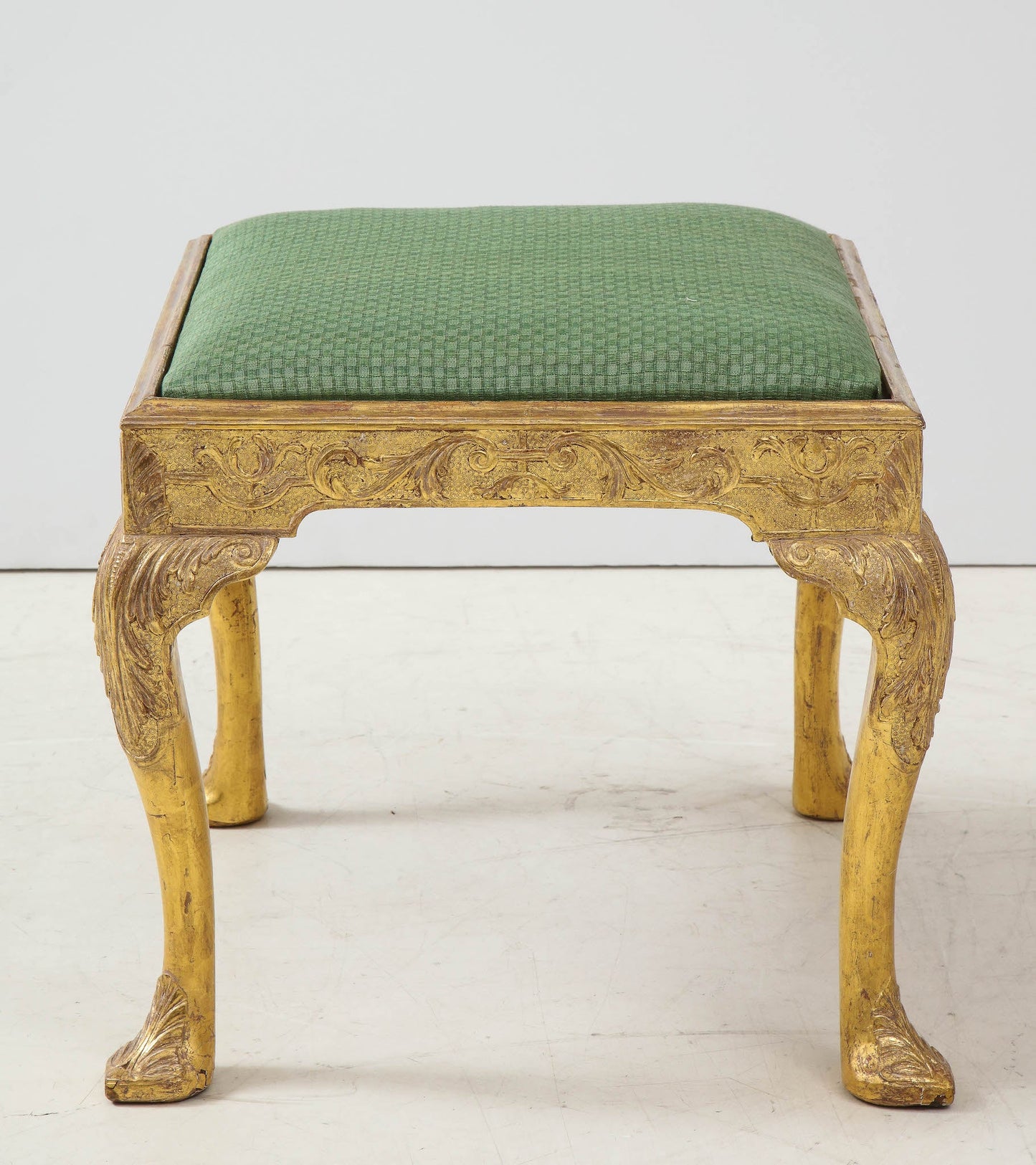 Carved-Gesso-Stool-with-Drop-In-Seat-(C-1740)-8