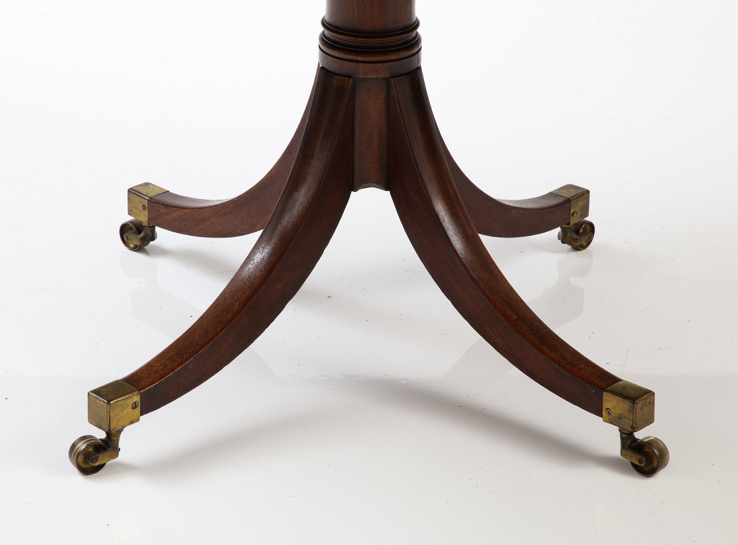 Oval mahogany breakfast table