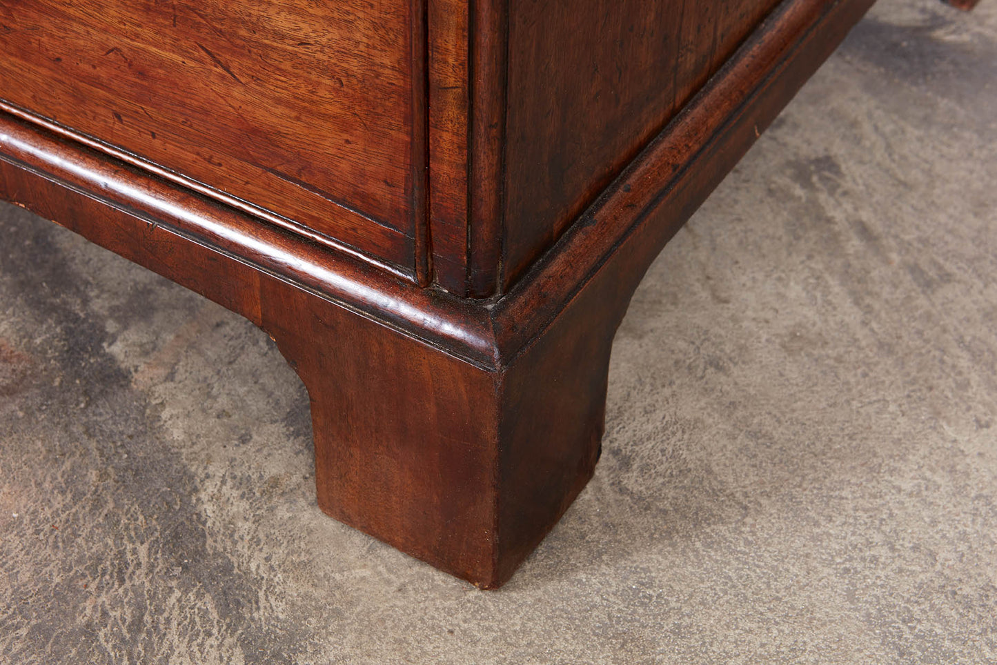 Mahogany caddy top chest of drawers circa 1760