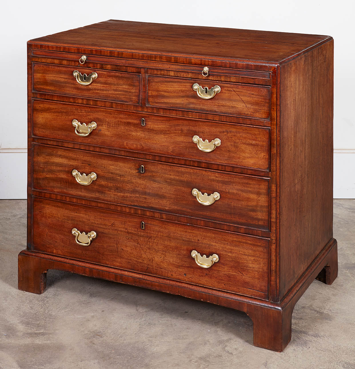 Mahogany caddy top chest of drawers circa 1760