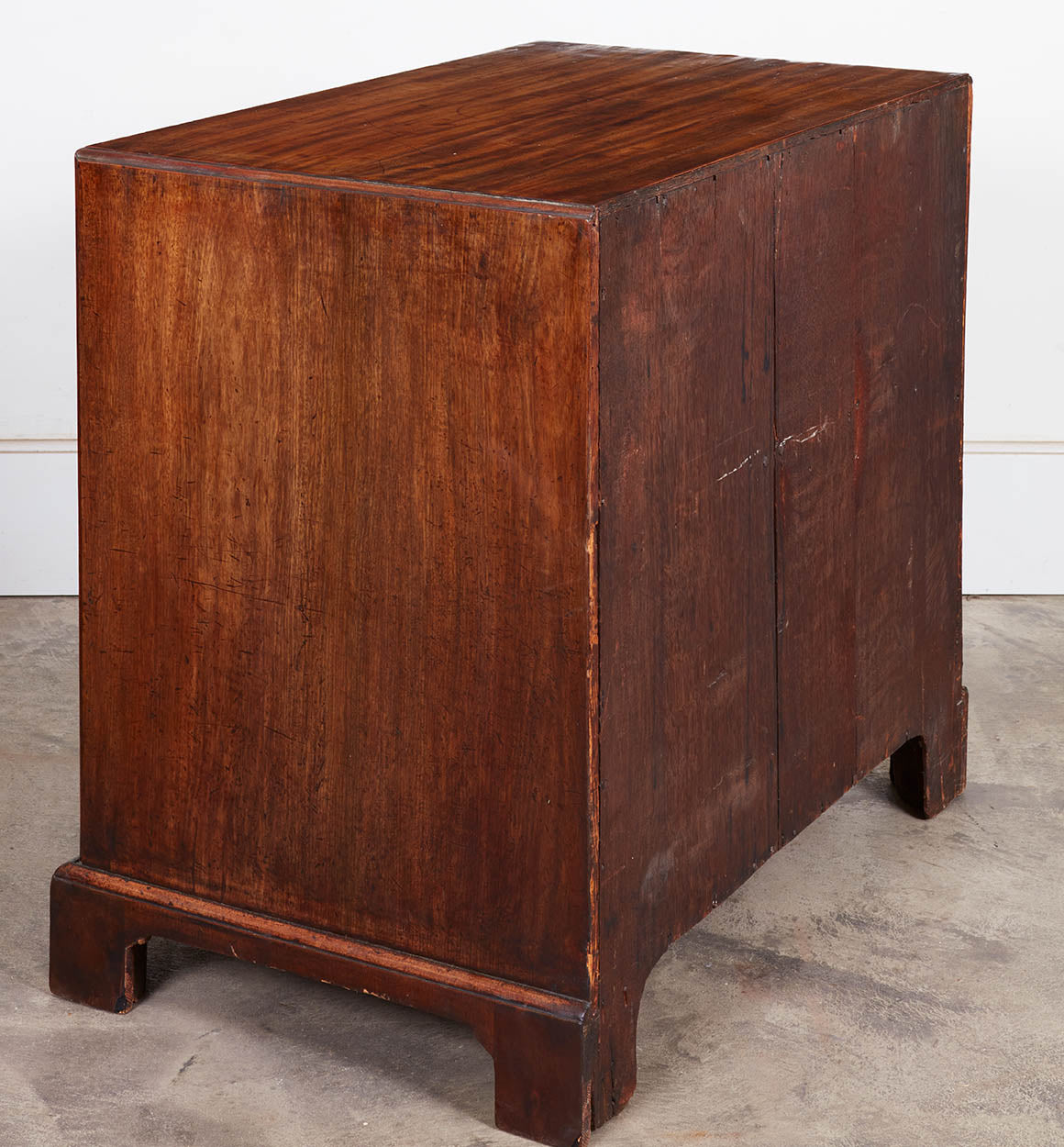 Mahogany caddy top chest of drawers circa 1760